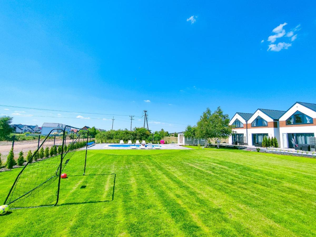 Apartment Slonce I Woda Caloroczne, Klimatyzacja, Podgrzewany Basen, Bezplatny Parking Leba